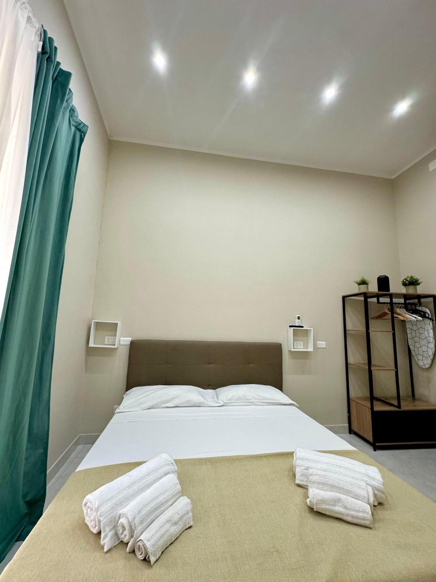 Bed and Breakfast Royal Dream à Naples Extérieur photo
