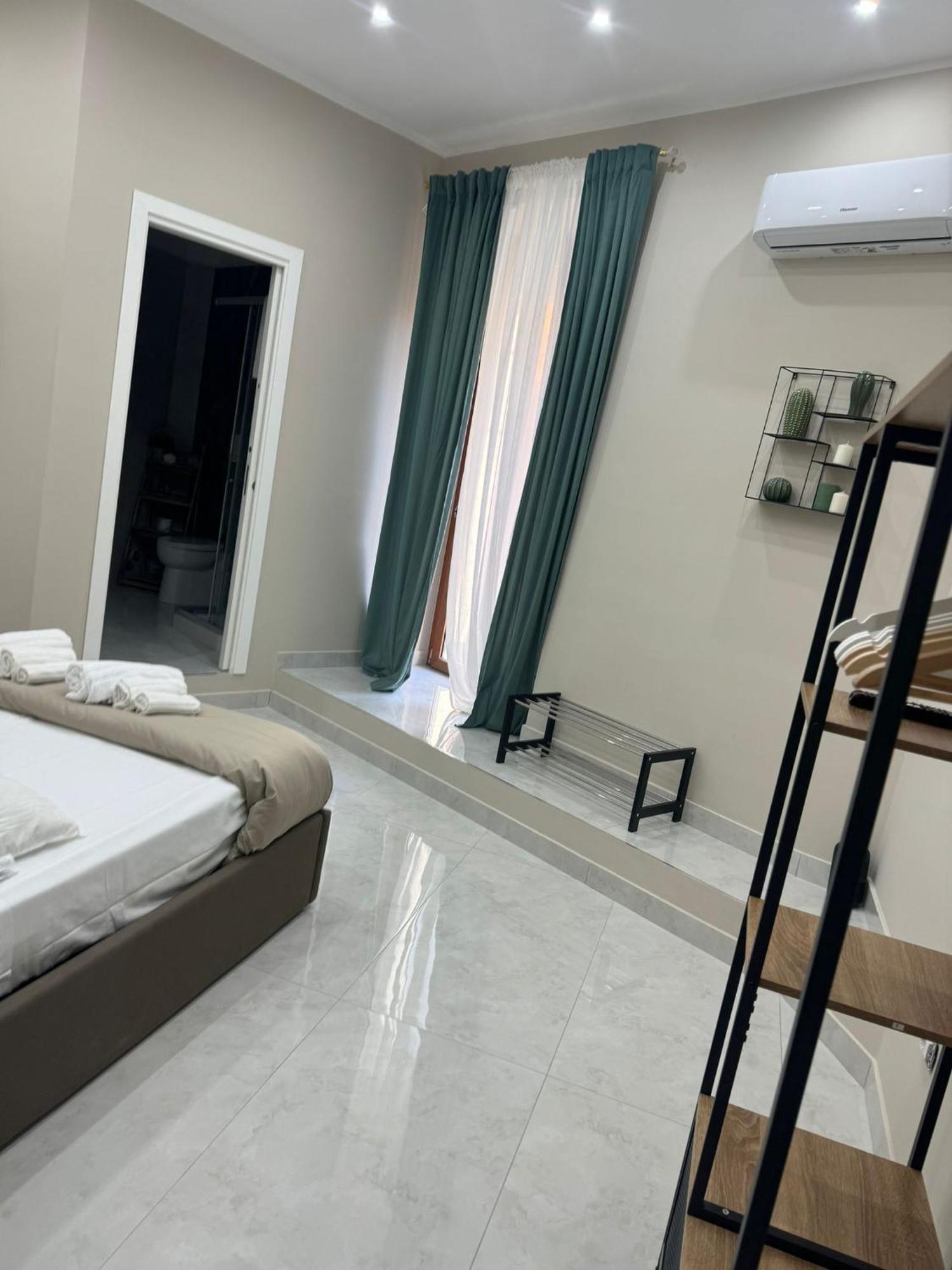 Bed and Breakfast Royal Dream à Naples Extérieur photo