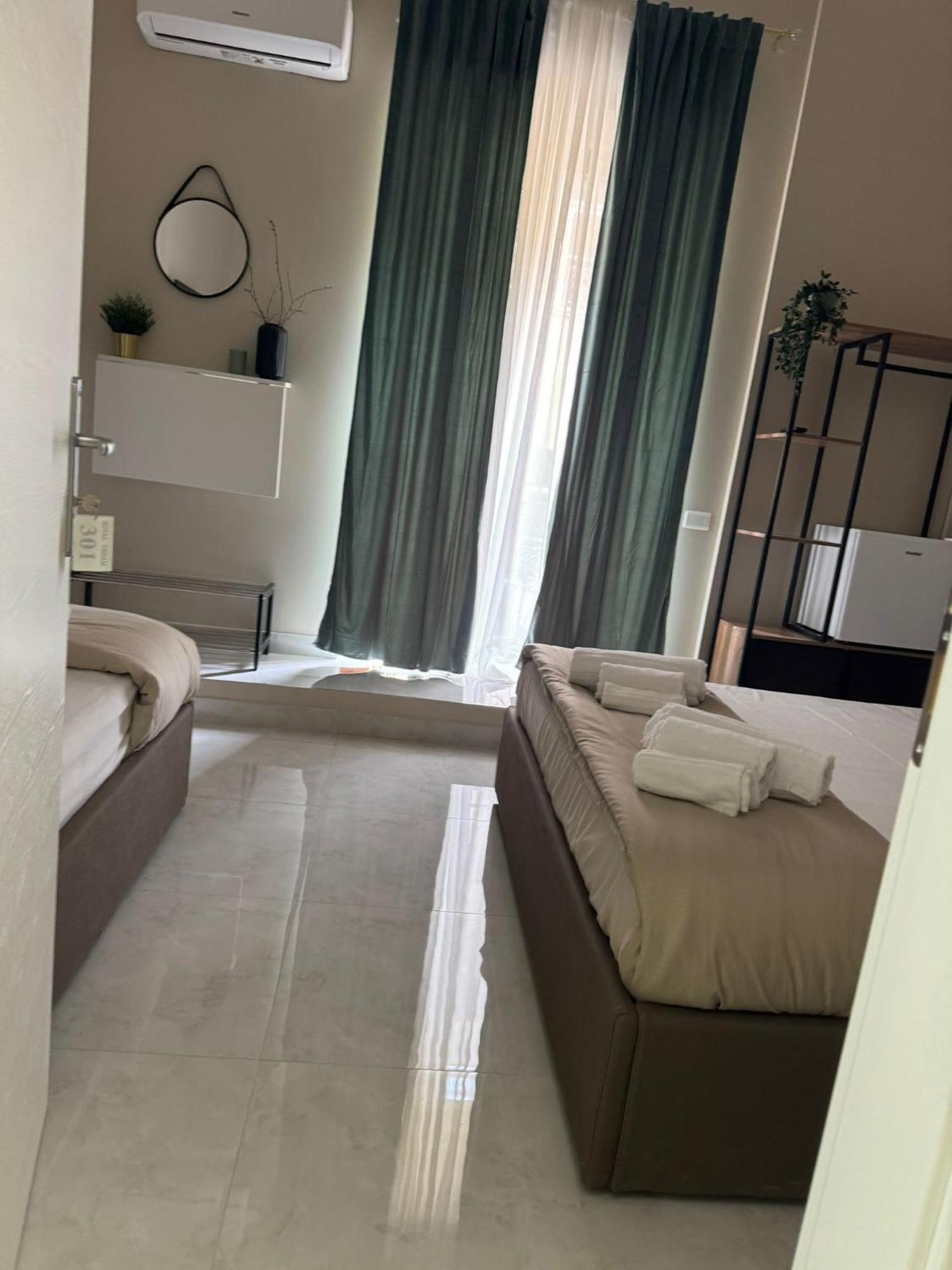Bed and Breakfast Royal Dream à Naples Extérieur photo